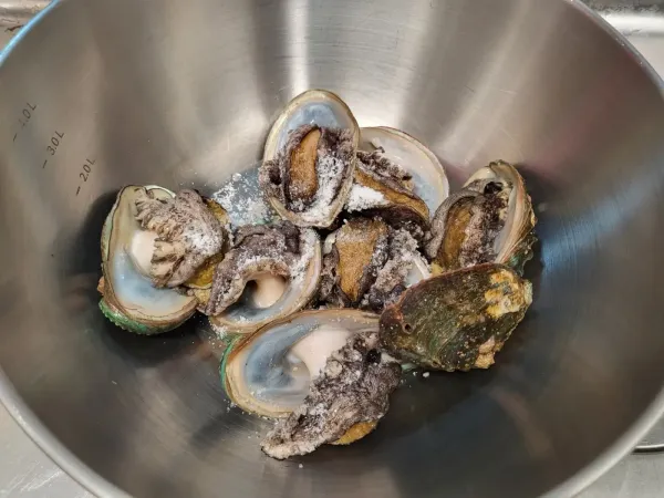 전복술찜 한잔해~