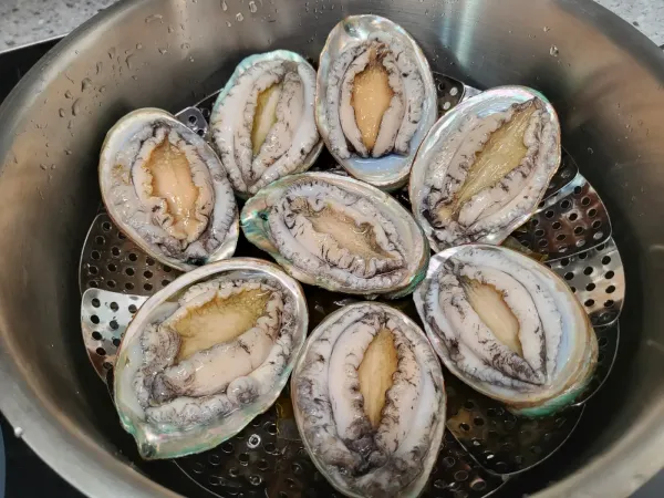 전복술찜 한잔해~