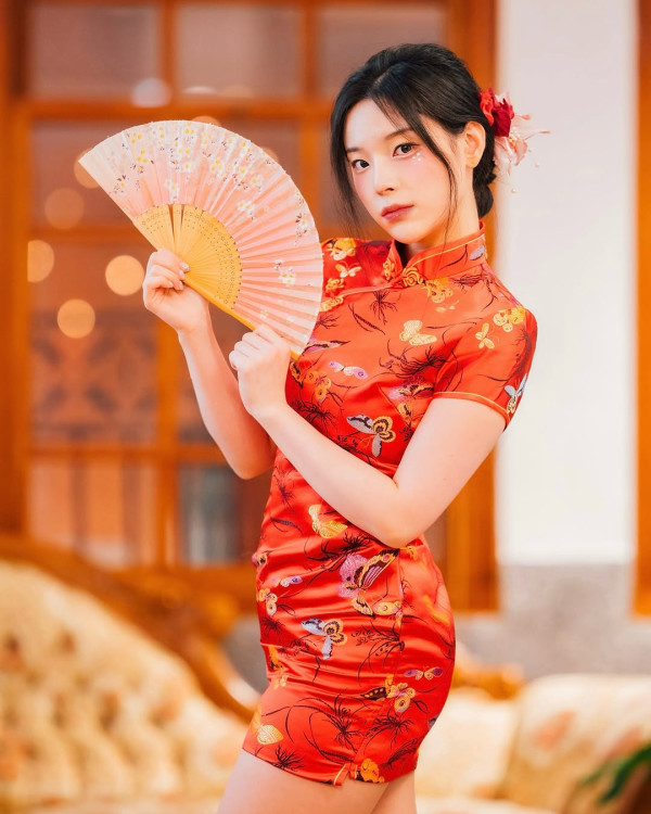 화보 찍은 조연주 치어리더