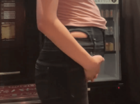 라멘 3KG 먹어버린 일본 누나 배 수준ㅎㄷㄷ