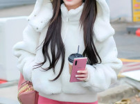 갤럭시폰 쓰는 러블리즈 케이