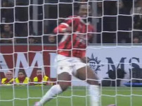 오늘도 여전히 웃으면서 축구하는 하파엘 레앙 ㅋㅋㅋㅋㅋㅋ