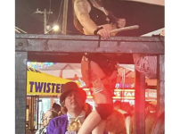 윌리 웡카는 근무 중