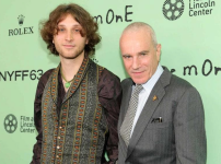 은퇴 번복 했다는.. 전설의 배우