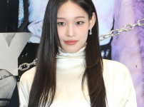 엔니 MBC 가요대제전 MC 발탁 10년 만에 윤아 대신 새 얼굴