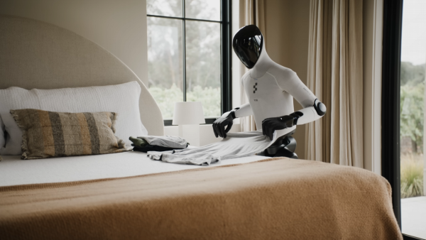 인간형 가사 로봇, 대량 생산 초읽기