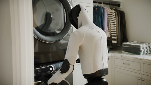 인간형 가사 로봇, 대량 생산 초읽기