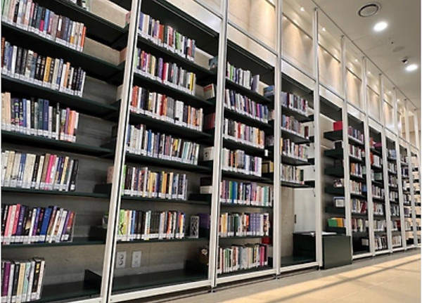 내일 개관 예정인 경기 도서관