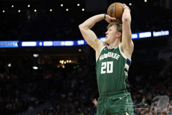 NBA 밀워키, 새 시즌 개막 앞두고 그린과 4년 639억원 계약