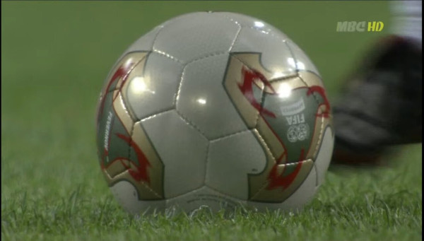 역대 월드컵 공인구 goat..