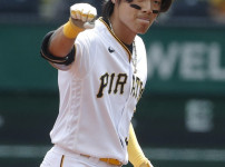 영상에 야구선수 배지환이 단 댓글 ㄷㄷㄷ