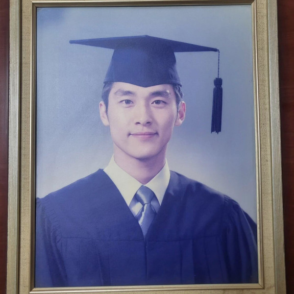 남편 젊은시절 외모 자랑하는 아내