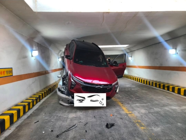 주차장 사고 레전드 나옴ㄷㄷㄷㄷㄷㄷㄷㄷㄷ