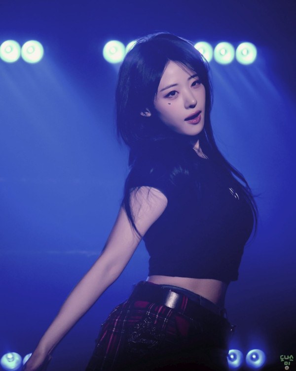 QWER 히나 사진/영상 모음