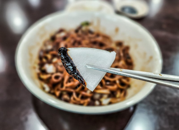 짜장면 반찬 결승전